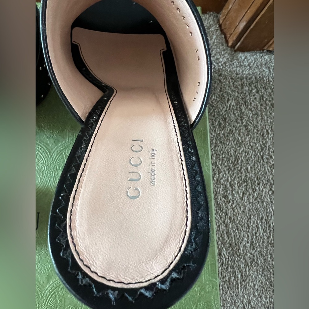 Gucci black platform mules with silver logos - Picture 10 of 15